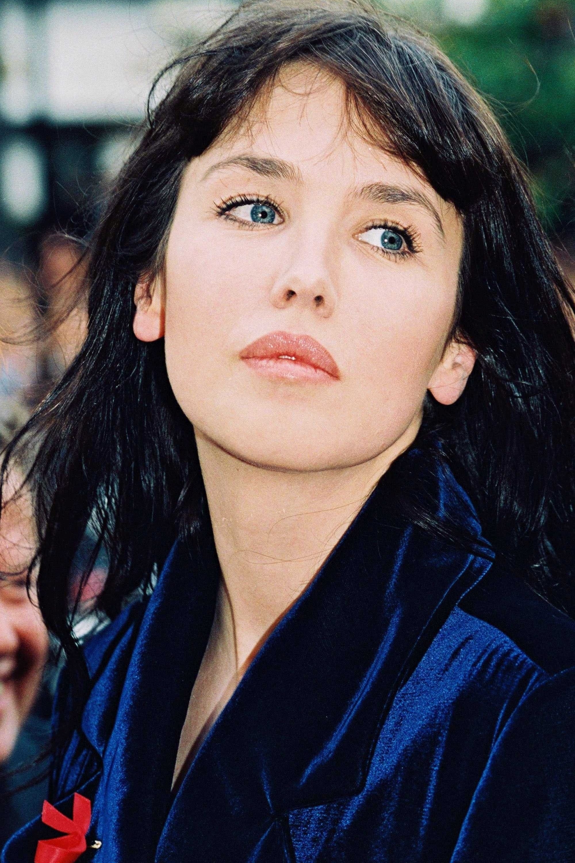 Isabelle Adjani nude photos